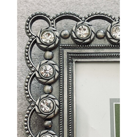 Kohl’s Pewter Picture Frame 4"x6" Clear Rhinestones Happy Holiday Free Standing - Picture 4 of 9